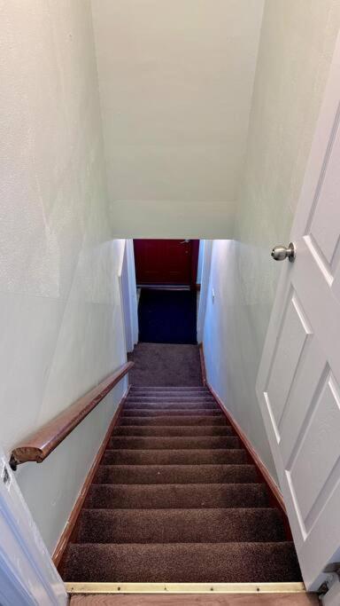 Near The Falls Two Bedroom - 5 Min Walk To Clifton Niagara Falls Eksteriør bilde