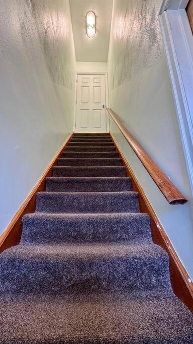 Near The Falls Two Bedroom - 5 Min Walk To Clifton Niagara Falls Eksteriør bilde